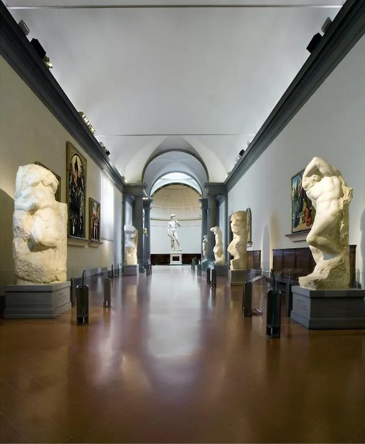 Apartment Historic Center! Charming Traditional Florentine Building - Ac,Wifi - By Likehomeflorence Italy